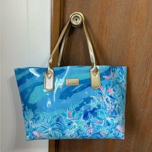 Lilly Pulitzer Breezy Tote in Bennett Blue Celestial Seas 🌊 🌸